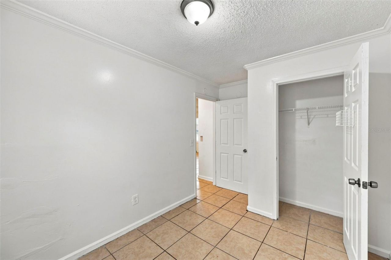 1037 12th Avenue S, Saint Petersburg, FL 33705 Photo
