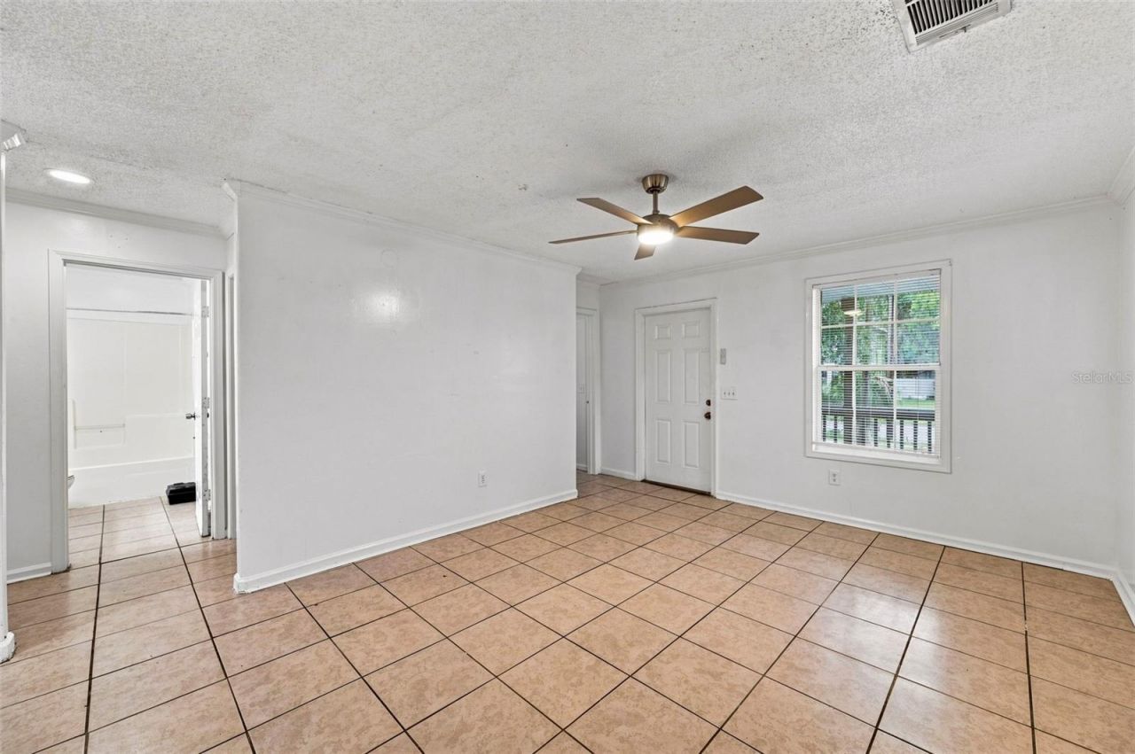 1037 12th Avenue S, Saint Petersburg, FL 33705 Photo