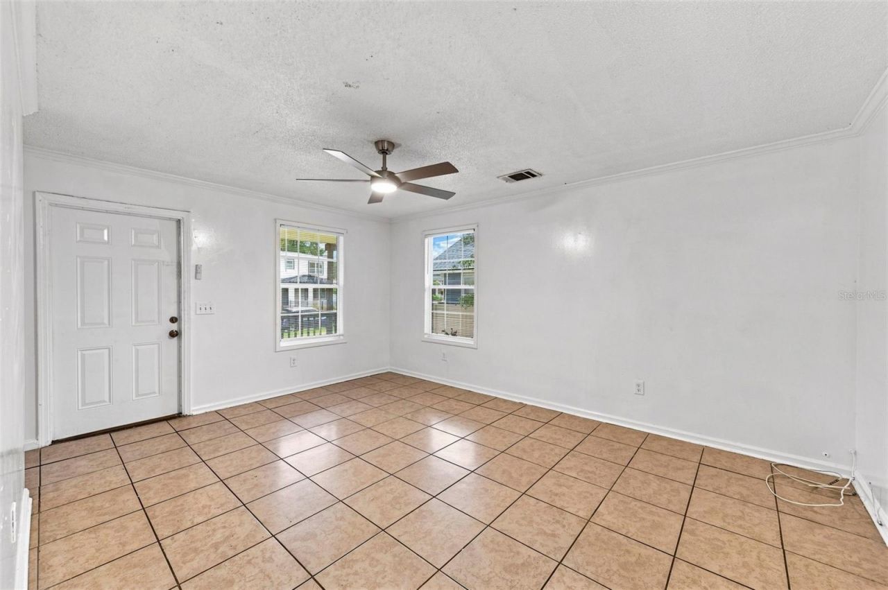 1037 12th Avenue S, Saint Petersburg, FL 33705 Photo