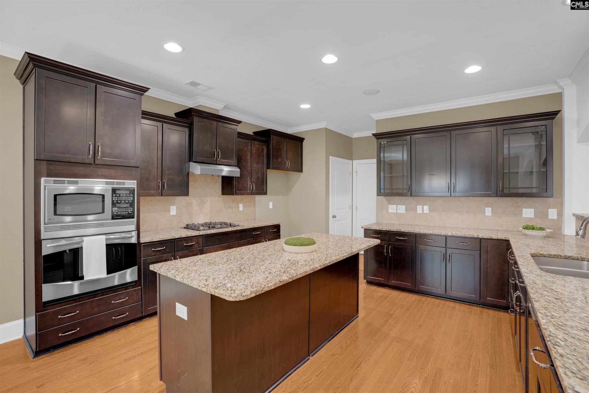 227 Portsmouth Drive Photo 22