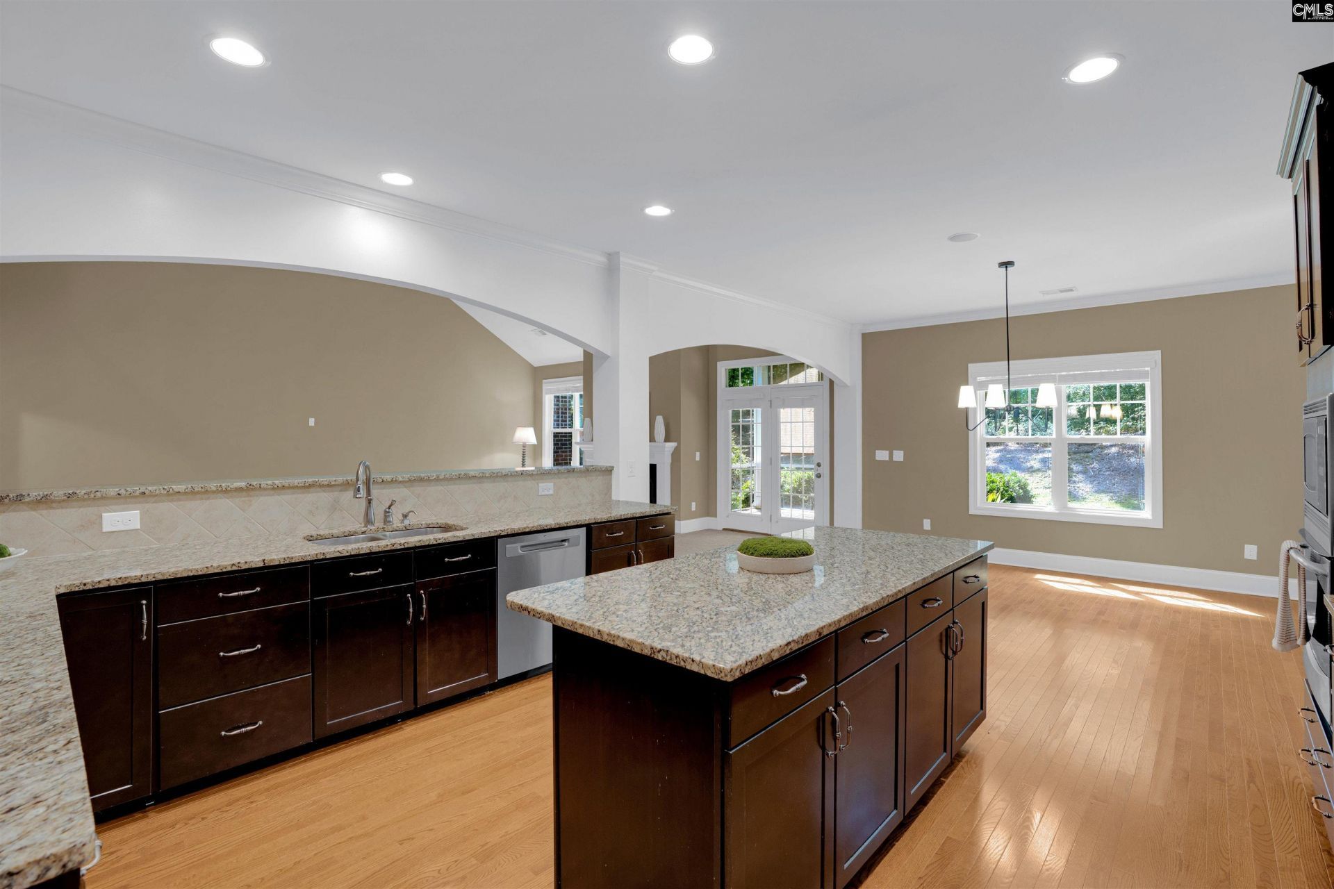 227 Portsmouth Drive Photo 24