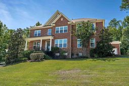 227 Portsmouth Drive photo 4
