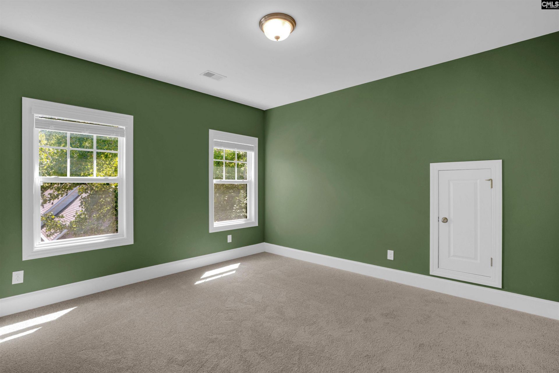 227 Portsmouth Drive Photo 37