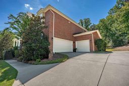 227 Portsmouth Drive photo 4