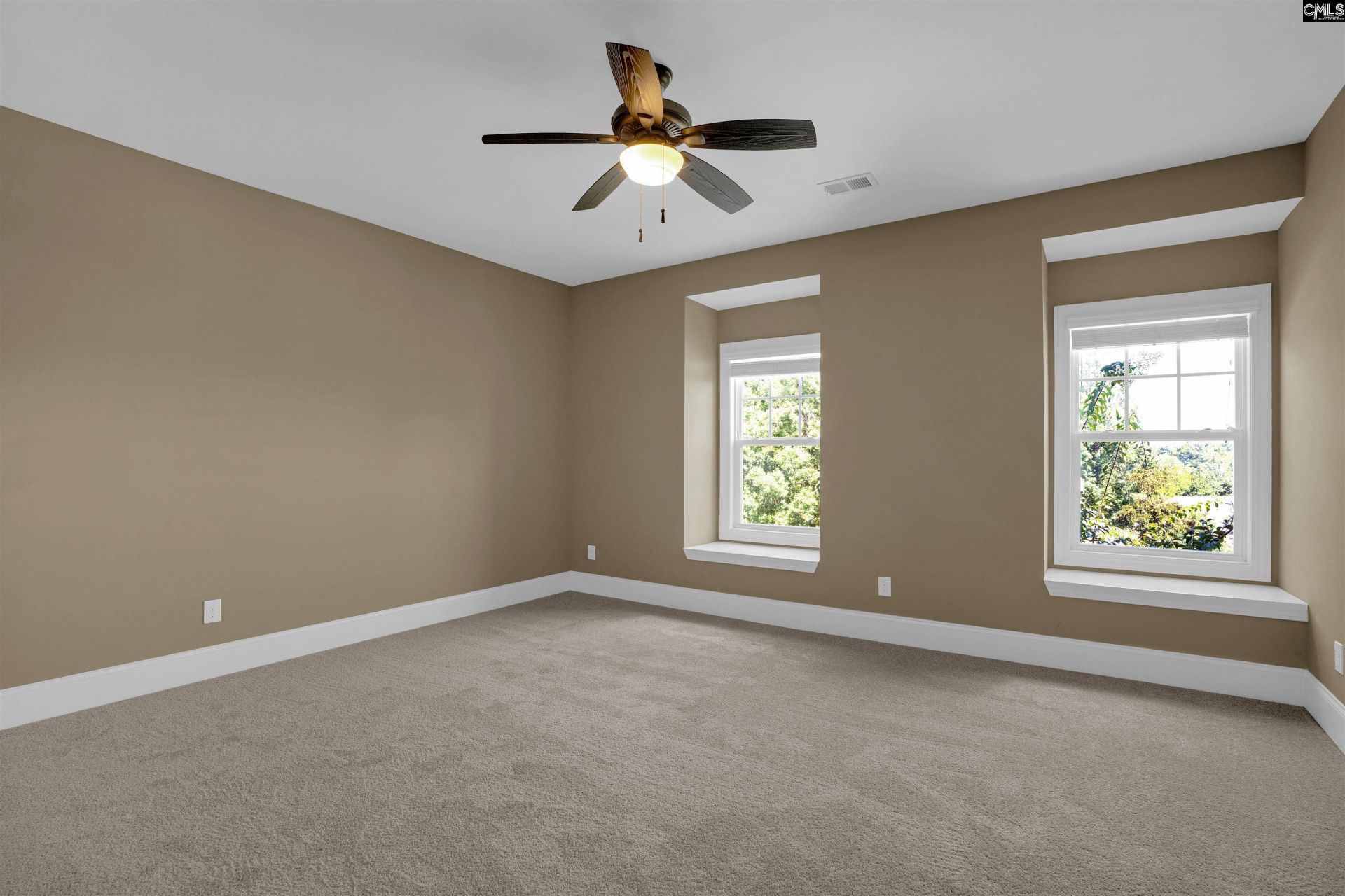 227 Portsmouth Drive Photo 44