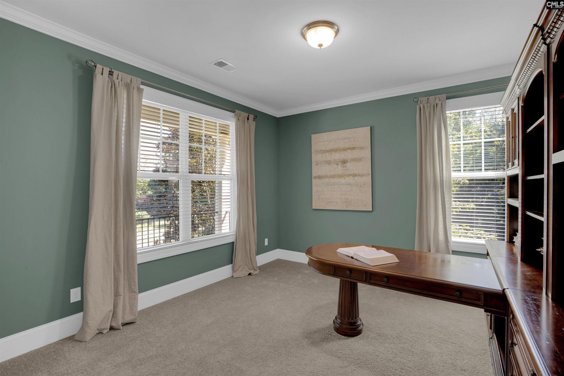 227 Portsmouth Drive Photo 8
