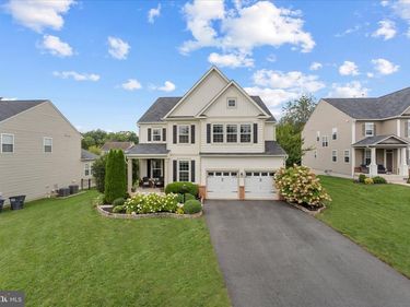 9049 STONE CREST DRIVE, WARRENTON, VA 20186