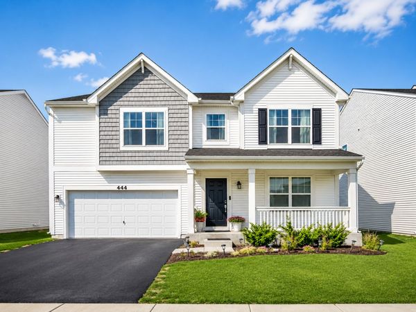 444 Radcliff Lane , South Elgin, IL 60177
