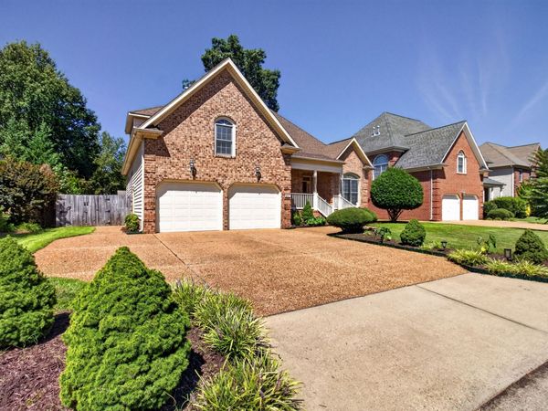 207 Richter Lane , Yorktown, VA 23693