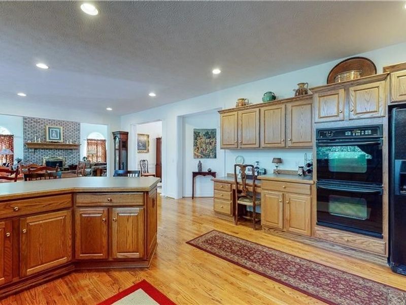 8926 Topaz Terrace, Streetsboro, OH 44241 Photo 13