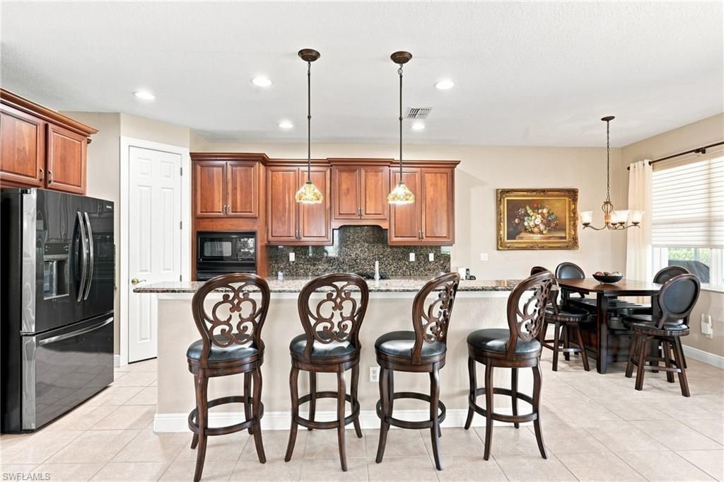 19600 Maddelena Cir, Estero, FL 33967 Photo
