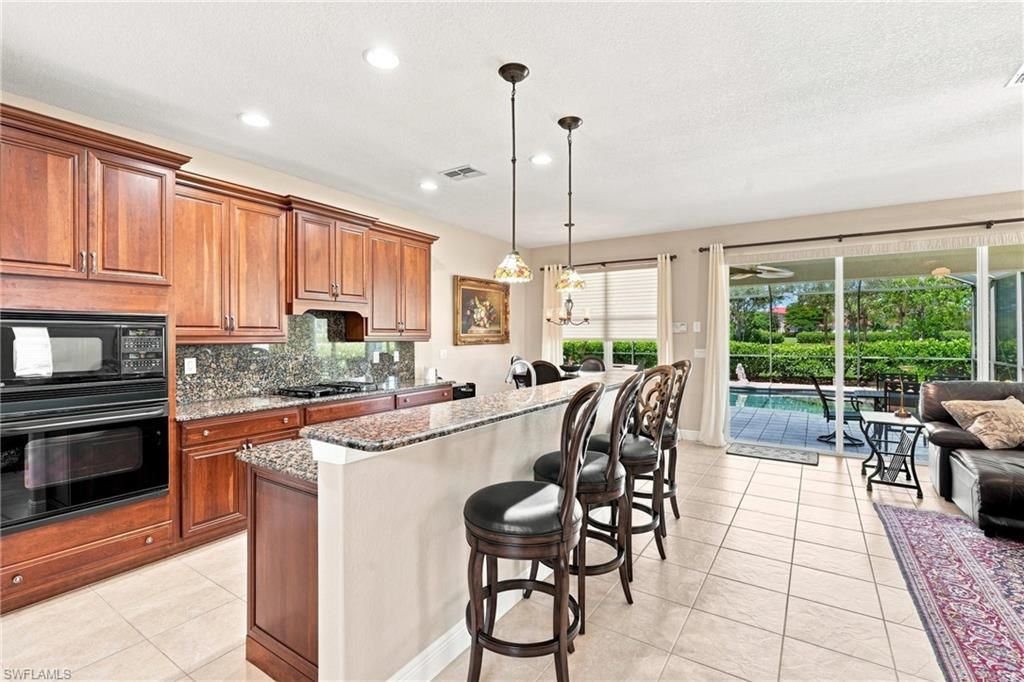 19600 Maddelena Cir, Estero, FL 33967 Photo