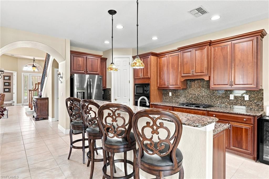 19600 Maddelena Cir, Estero, FL 33967 Photo
