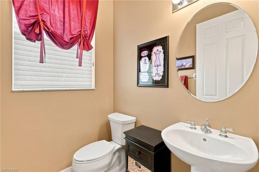 19600 Maddelena Cir, Estero, FL 33967 Photo