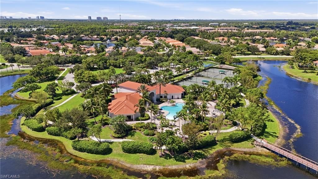 19600 Maddelena Cir, Estero, FL 33967 Photo