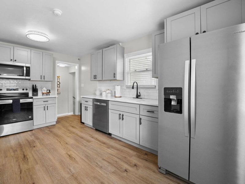 1330 Frebis Avenue, Columbus, OH 43206 Photo 9
