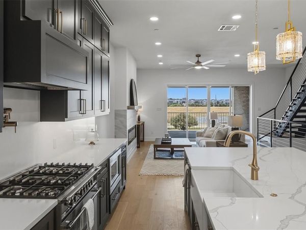 408 Vista Buena Trail, Fort Worth, TX 76111