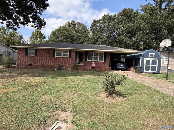 316 Sharon Street, Scottsboro, AL 35768