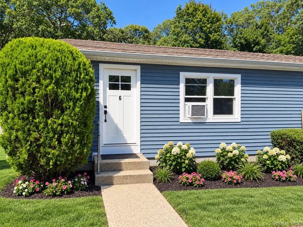 305 Smithtown Boulevard , Unit 6, Nesconset, NY 11767