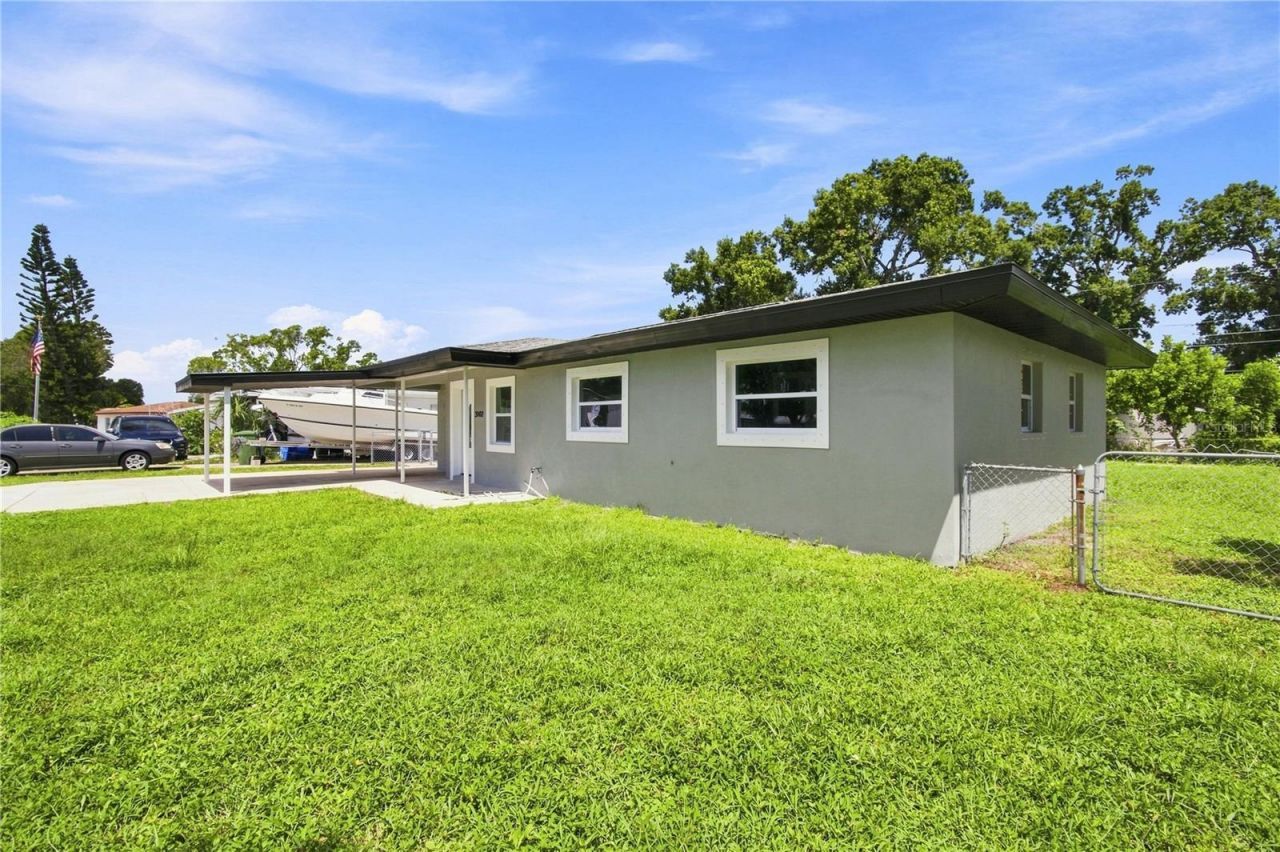 3102 19th Avenue W, Bradenton, FL 34205 Photo