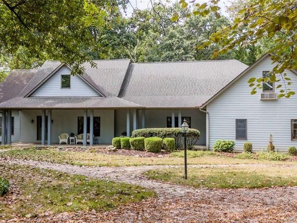 2809 Spring Drive , Vandalia, IL 62471