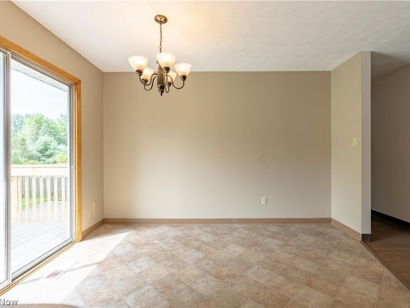 2420 Eastwood Avenue, Akron, OH 44305 Photo 14