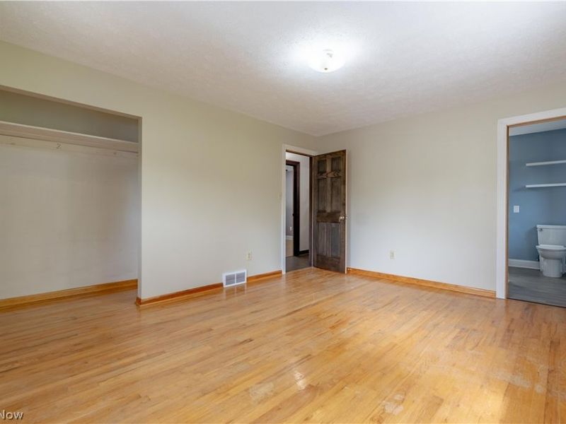 2420 Eastwood Avenue, Akron, OH 44305 Photo 21