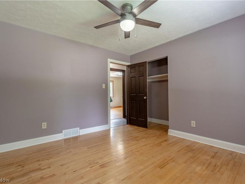 2420 Eastwood Avenue, Akron, OH 44305 Photo 23