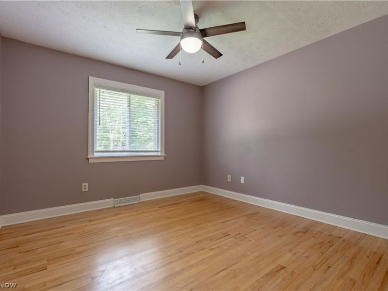 2420 Eastwood Avenue, Akron, OH 44305 Photo 24