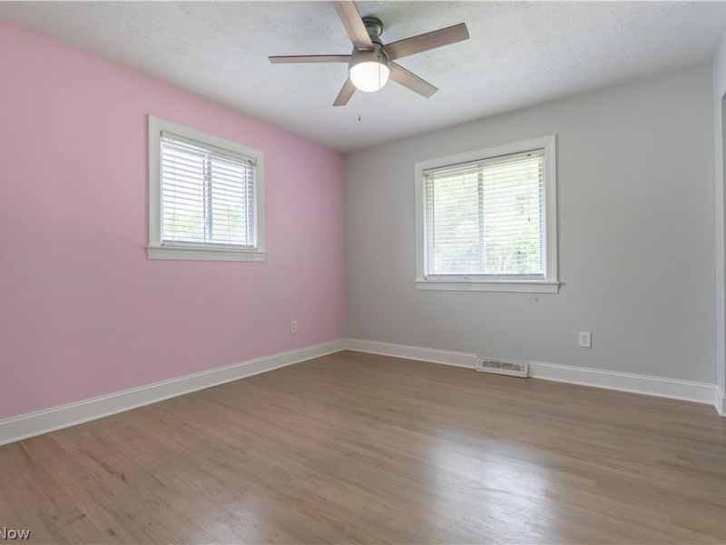 2420 Eastwood Avenue, Akron, OH 44305 Photo 25