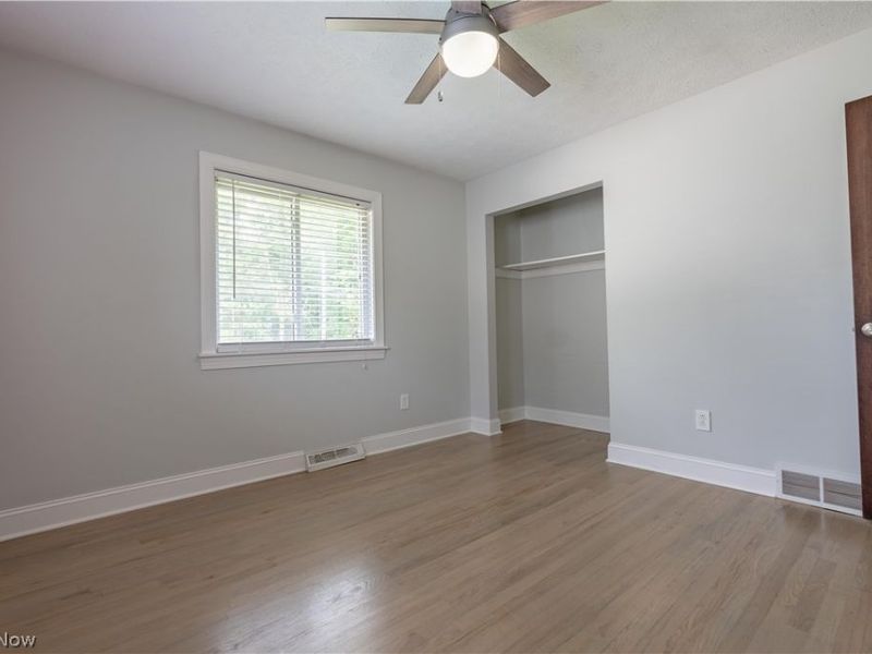 2420 Eastwood Avenue, Akron, OH 44305 Photo 26