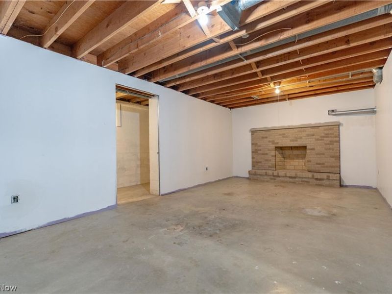 2420 Eastwood Avenue, Akron, OH 44305 Photo 29