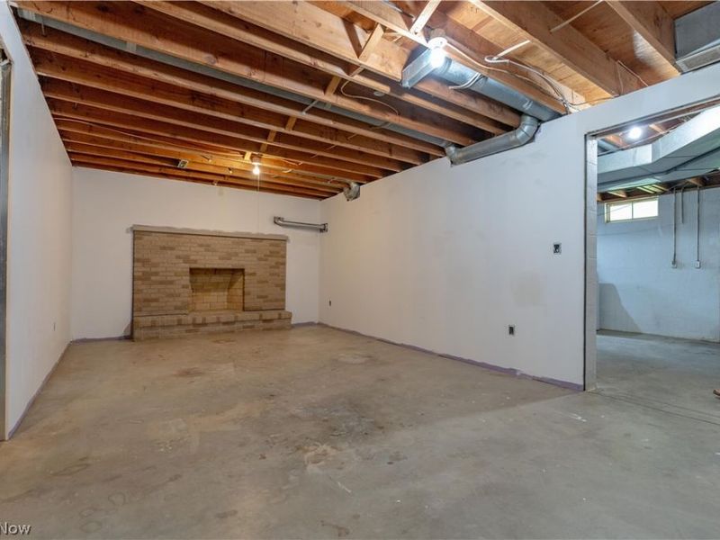 2420 Eastwood Avenue, Akron, OH 44305 Photo 31