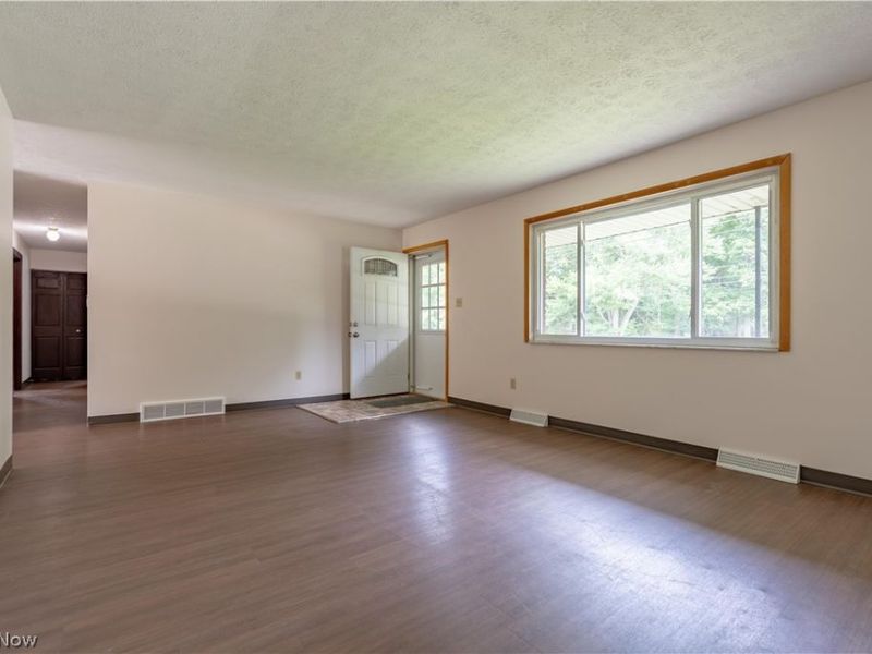 2420 Eastwood Avenue, Akron, OH 44305 Photo 5