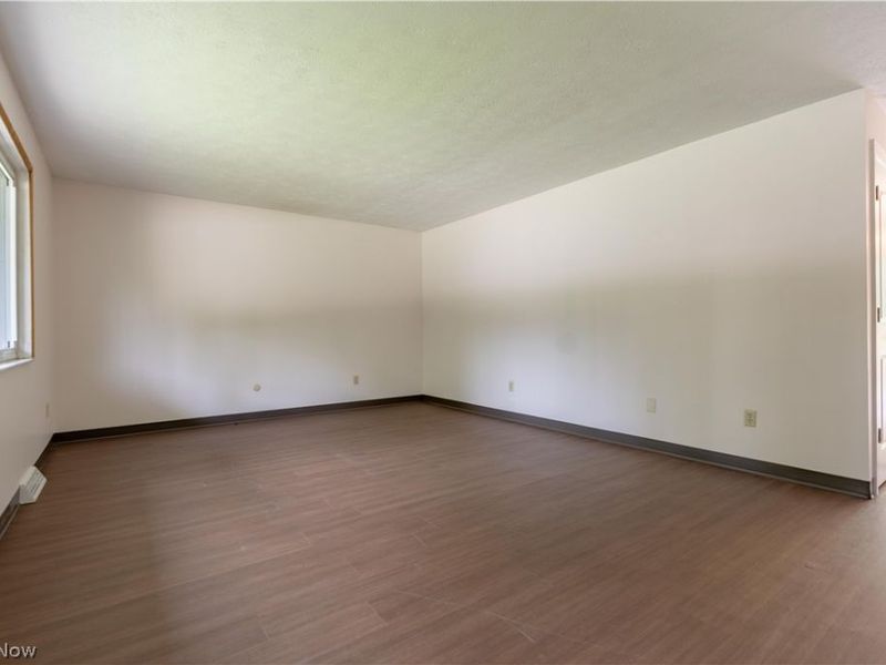 2420 Eastwood Avenue, Akron, OH 44305 Photo 6