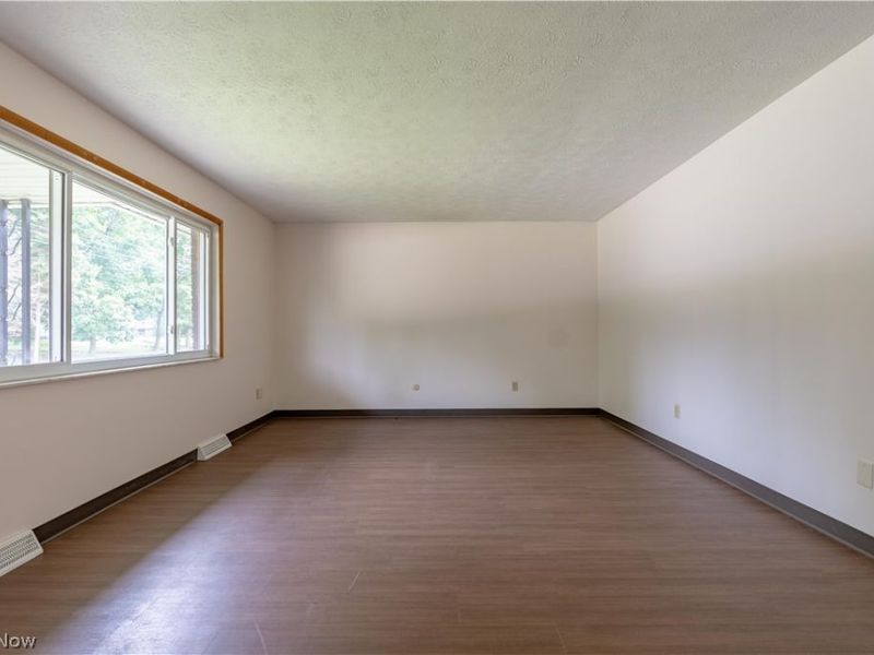 2420 Eastwood Avenue, Akron, OH 44305 Photo 7