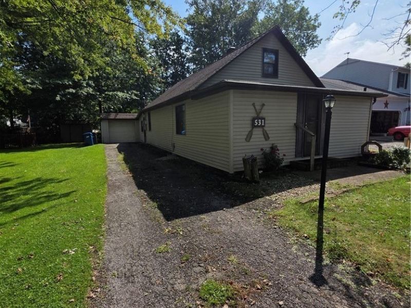 531 Robinwood Avenue, Sheffield Lake, OH 44054 Photo 2