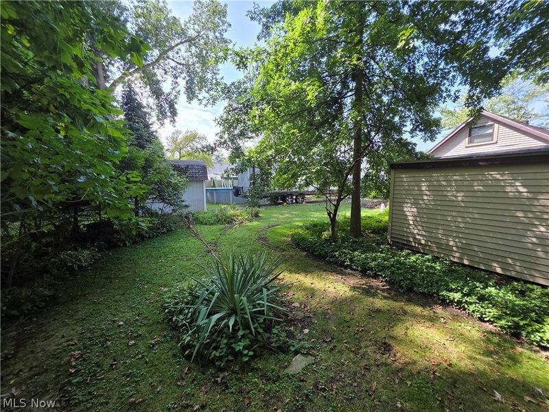 531 Robinwood Avenue, Sheffield Lake, OH 44054 Photo 6