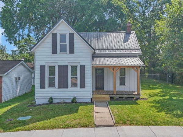 134 Mill Street E, Senecaville, OH 43780