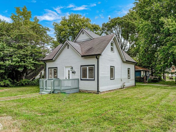 303 Bishop Street, Mooresville, IN 46158