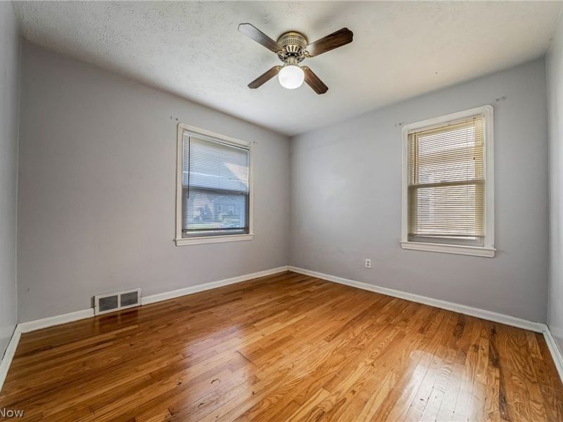 4910 Lincoln Avenue, Parma, OH 44134 Photo 21