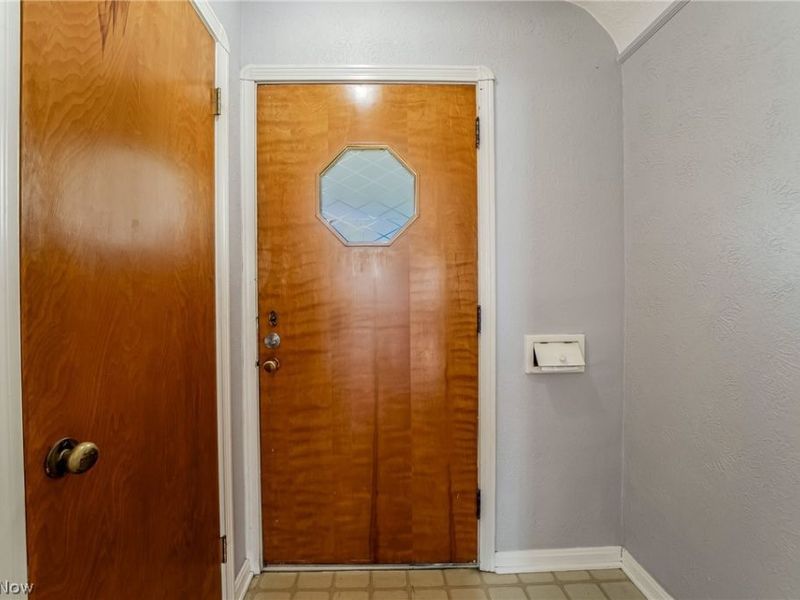 4910 Lincoln Avenue, Parma, OH 44134 Photo 7