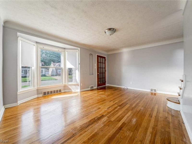 4910 Lincoln Avenue, Parma, OH 44134 Photo 8