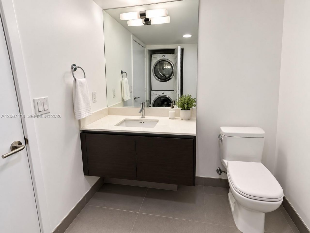 6620 Indian Creek Dr, Unit 418, Miami Beach, FL 33141 Photo