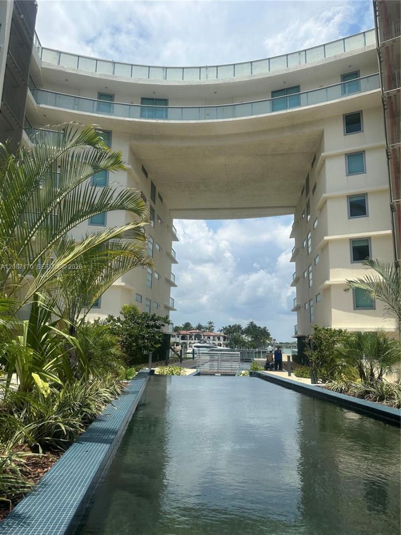 6620 Indian Creek Dr, Unit 418, Miami Beach, FL 33141 Photo