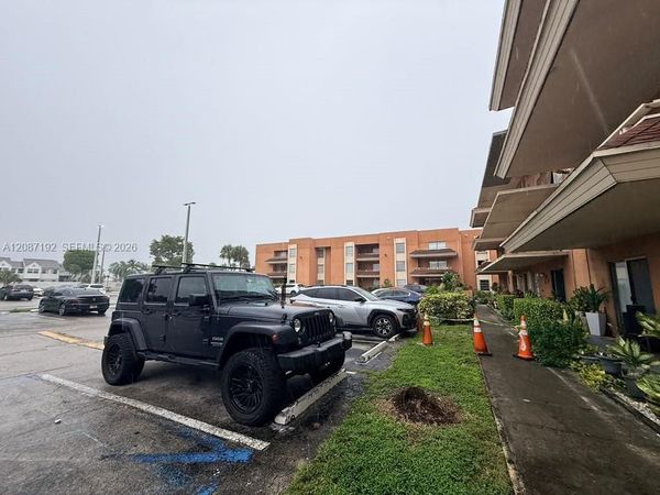 17530 NW 68th Ave, Unit C4010, Hialeah, FL 33015