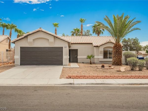 5102 Del Shannon Street, North Las Vegas, NV 89031