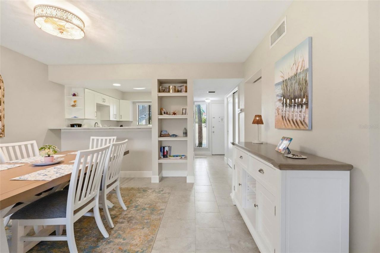 1801 Gulf Drive N, Unit 114, Bradenton Beach, FL 34217 Photo