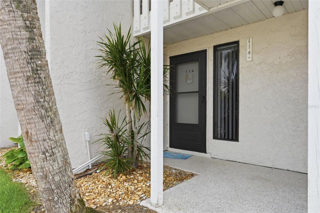 1801 Gulf Drive N, Unit 114, Bradenton Beach, FL 34217 Photo