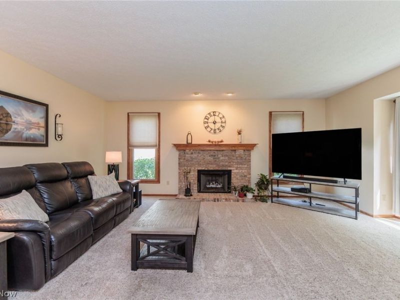 10305 Dayflower Drive, Twinsburg, OH 44087 Photo 12